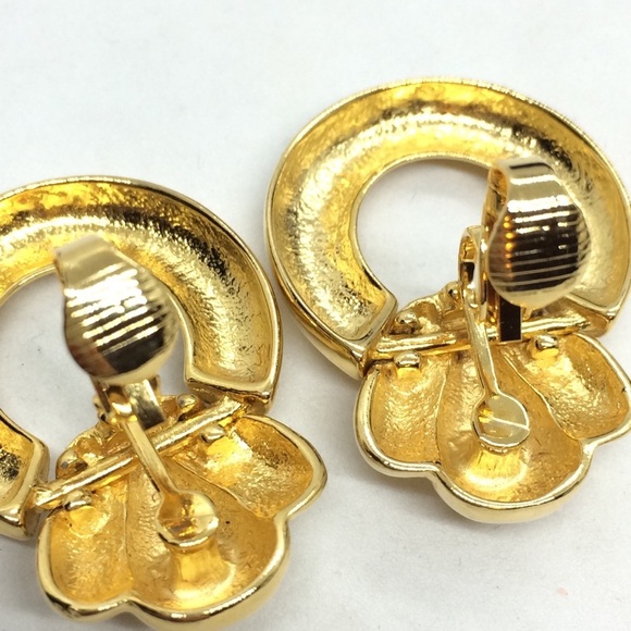 VINTAGE 80S DOOR KNOCKER CLIP ON HOOP EARRINGS GOLD TONE RUNWAY - Picture 11 of 12